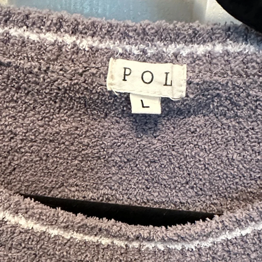 POL Gray and White Heart Lounge set Pants Size M, Top size L - Picture 6 of 8